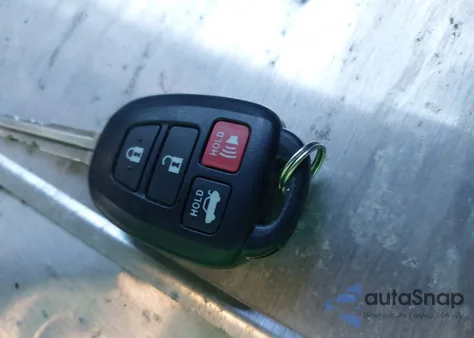 2015 Toyota Camry Le z USA, uszkodzony, nr VIN 4T1BF1FK9FU025529